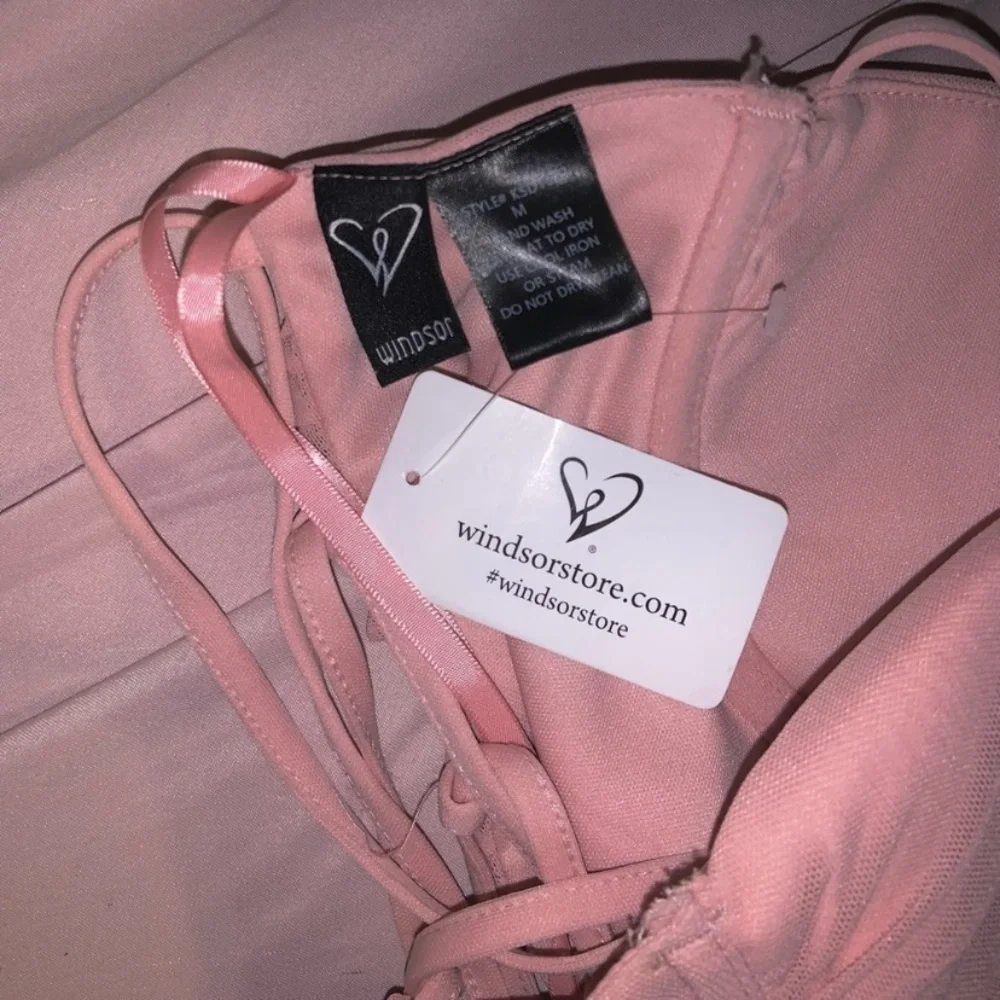 Windsor Blush Ruched Top - Picture 3 of 3